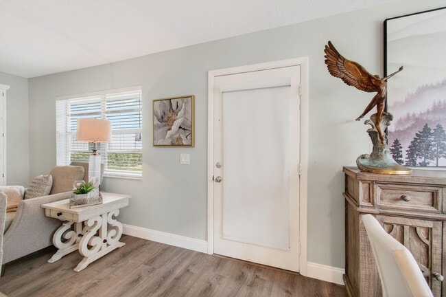 Photo - 292 Piedmont G