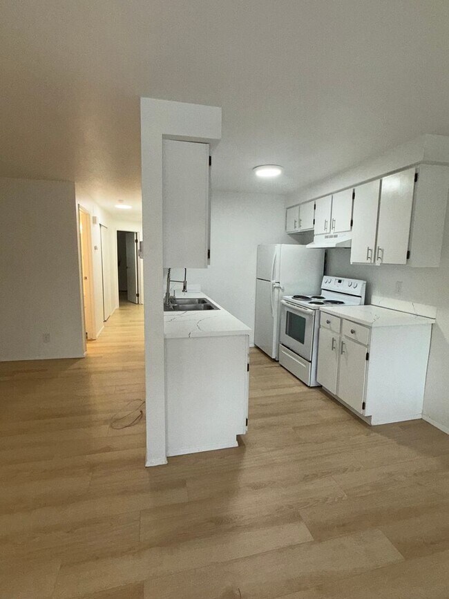 Photo - Viking Suites