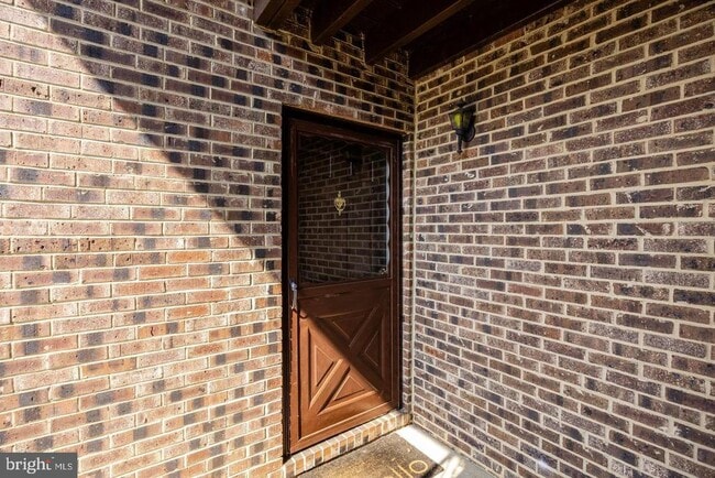 Photo - 23A W Bluebell Ln