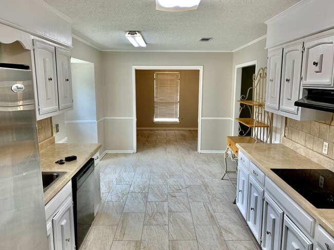 Photo - Magellan Neighborhood