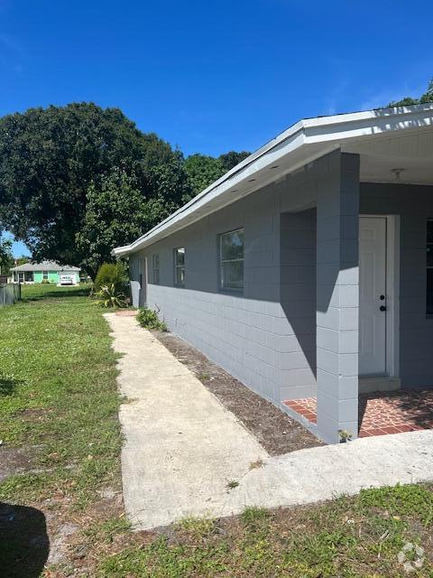 Building Photo - 1414 Edgewood Terrace Rental