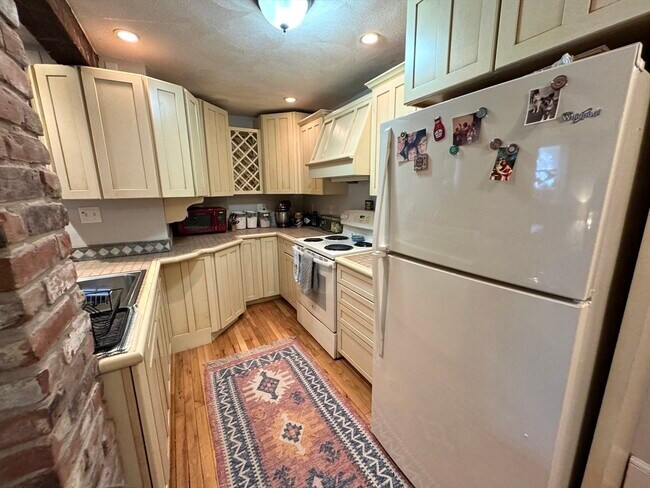 Photo - 39 Highland Ave Unit G
