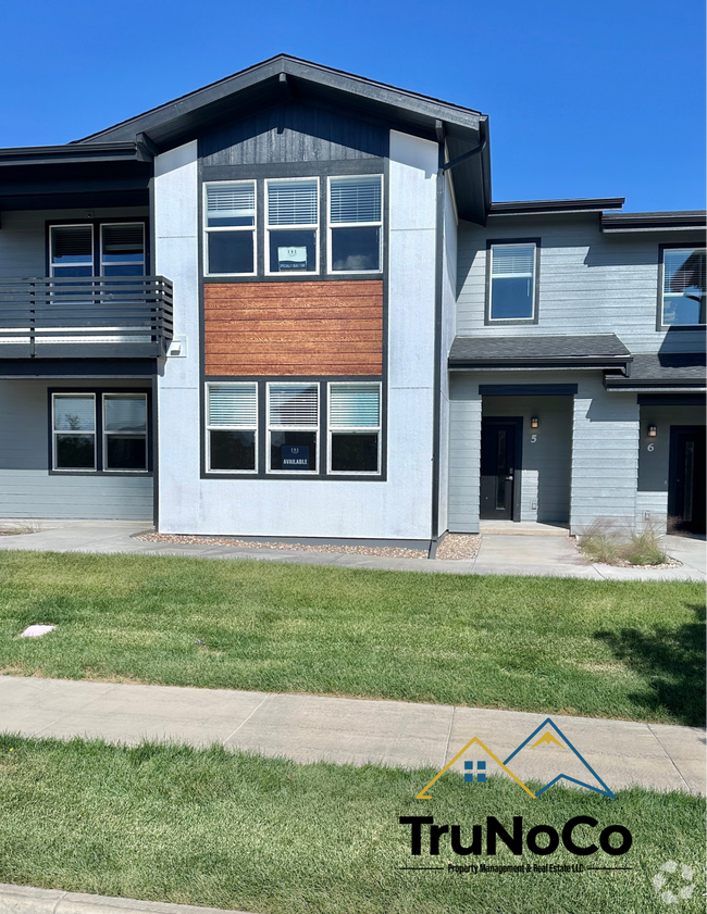 Poudre Heights Nearby Townhomes for Rent Windsor CO 3 Townhouses