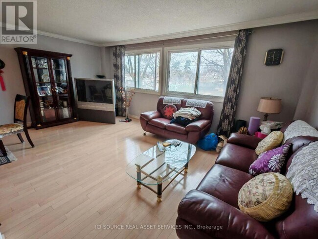 Photo - 10 Purple Sageway