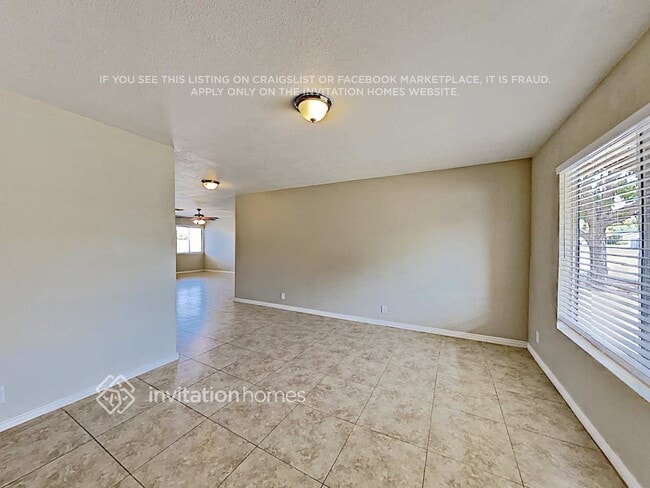 Photo - 18016 N 57th Ave