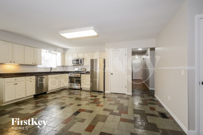 Photo - 1530 Froesel Dr