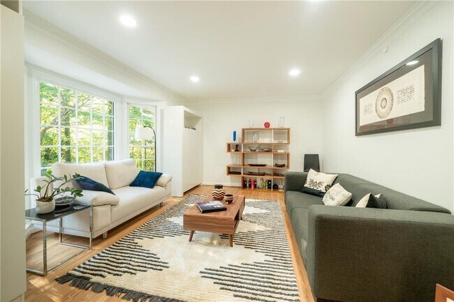 Photo - 7330 Hunters Branch Dr NE