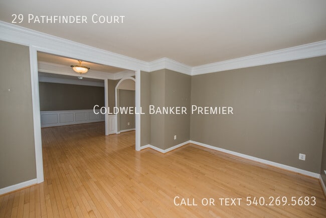 29 Pathfinder Ct