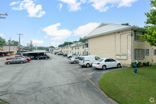 5818 E Universidad Blvd. - 5818 E University Blvd