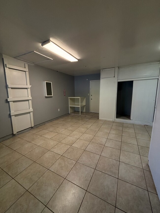 Photo - 538 Glenvale Dr Unit B