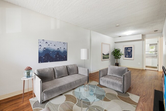 Photo - 2110 N Williams St Unit 210