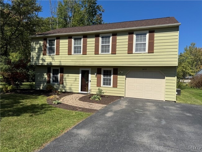 Building Photo - 3059 Hayfield Ln Rental