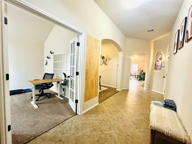 Photo - 5531 Jay Thrush Dr