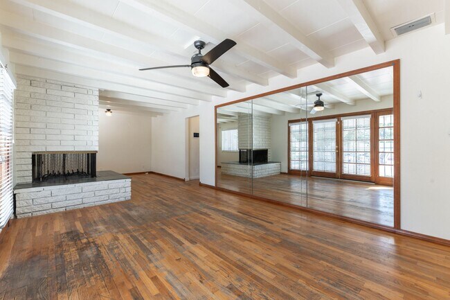 Photo - Historic Neighborhood + Utilities Included...