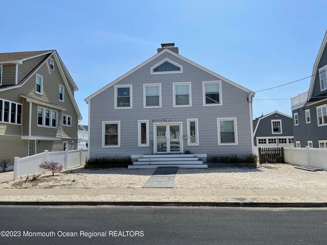 Photo - 17 1st Ave