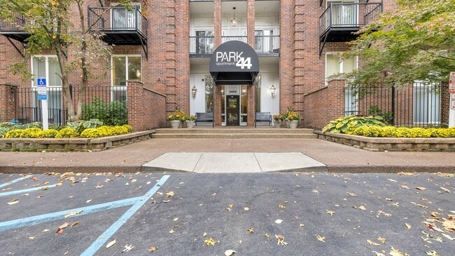 Park 44 Apartments