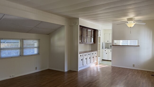 Photo - 769 Stagecoach Rd