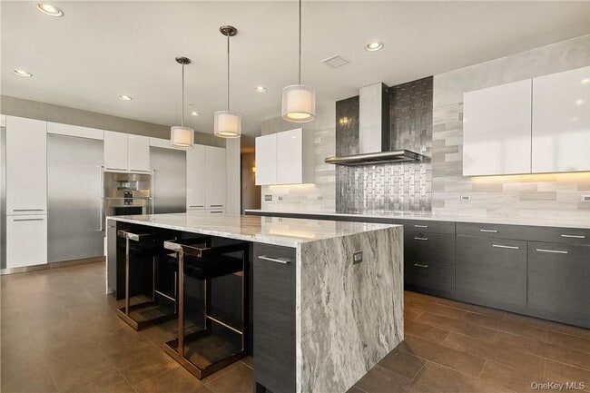 Photo - 5 Renaissance Square Unit PH40C