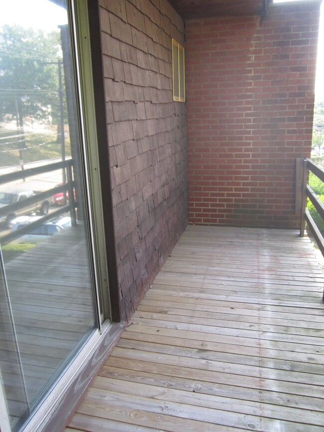 Photo - 6350 Forward Ave Unidad 21