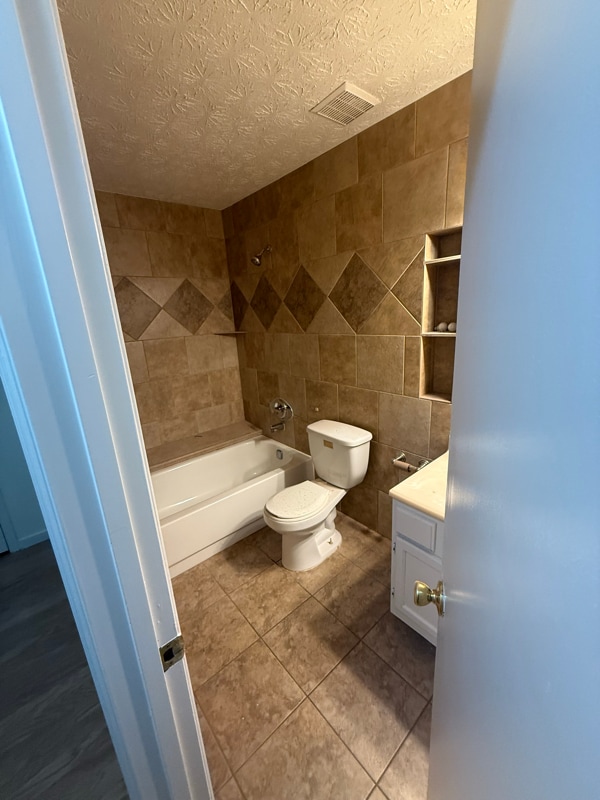 Photo - 1060 Park Forest Dr NW