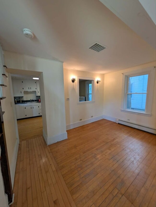 Photo - 21 Elm St