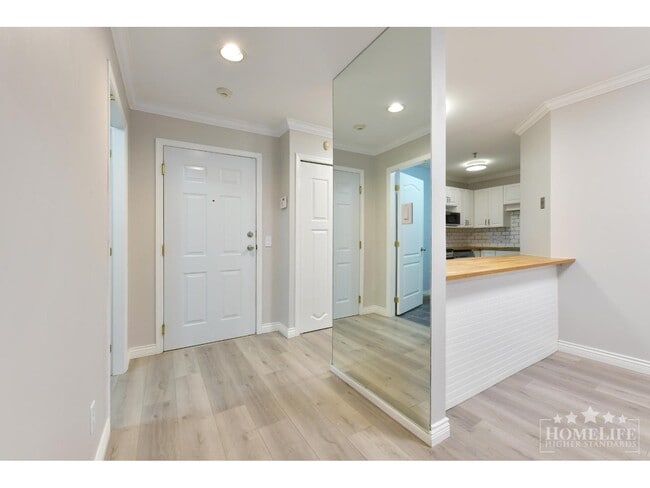 Photo - 33688 King Rd Unit 102