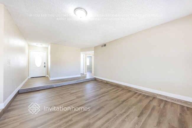 Photo - 6110 W Tierra Buena Ln