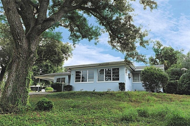 Building Photo - 1000 Cody Cove Rd Rental
