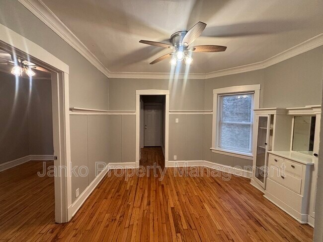 6525 S Evans Ave Unit 1