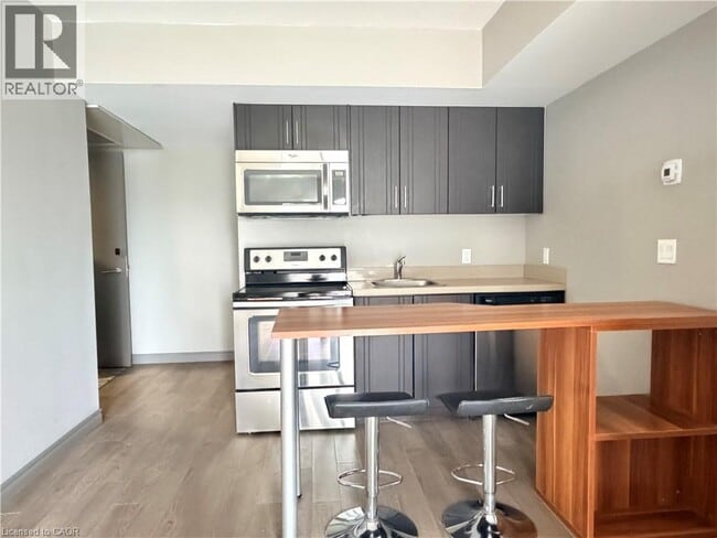 Photo - 321 Spruce St Unit 302