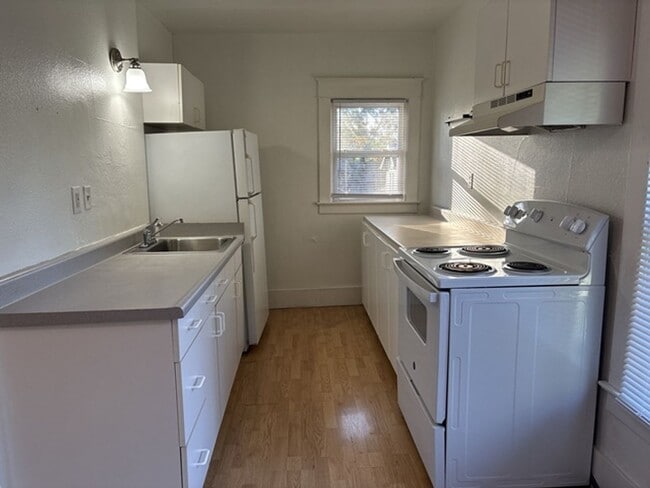 Photo - 1370 Chemeketa St NE Unit 3