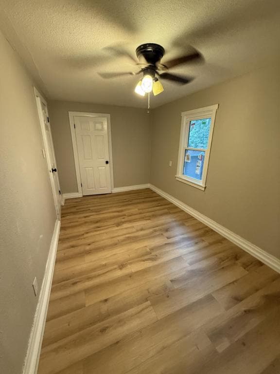 Photo - 507.5 Gray St