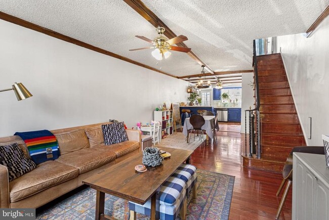 Building Photo - 808 Sears St