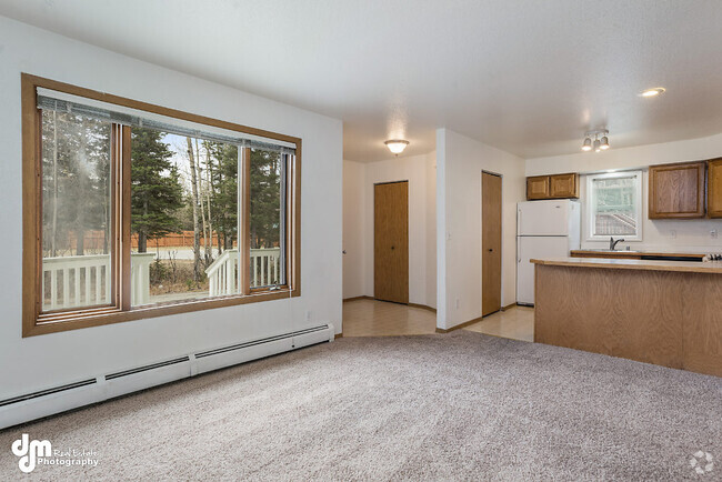 Building Photo - 1180 N Elsinore Ave Unit 1 Rental