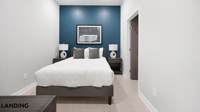 Photo - 600 19th St N Unidad 203