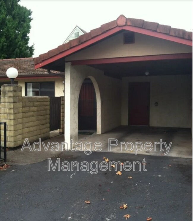 625 NW 29th St