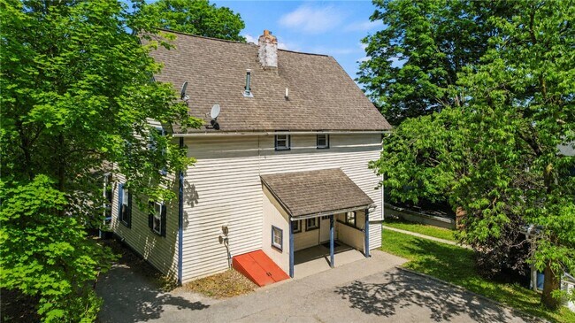 Photo - 409 S Aurora St
