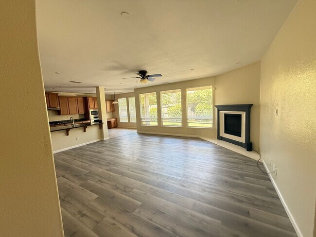 1456 Eaglesfield Ln