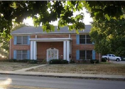 Photo - 235 S Ridge Ave Apartments