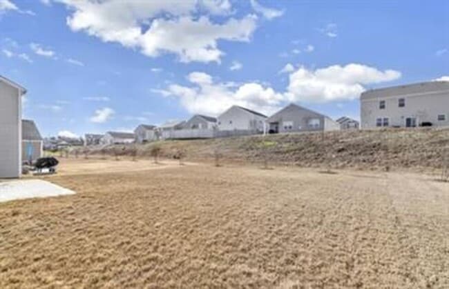 Photo - 4/2.5 Available Now