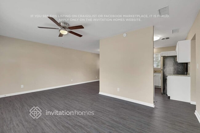 Photo - 1650 Cezanne Dr W