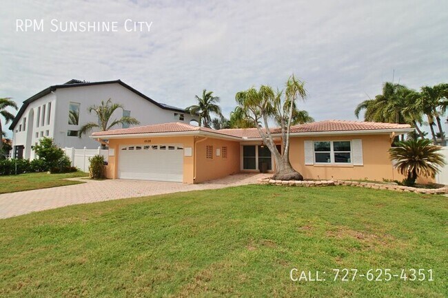 Photo - 10128 Yacht Club Dr