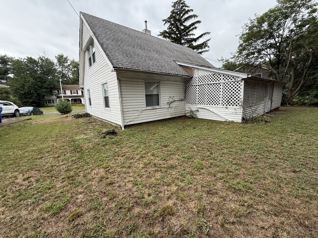 23 Bermuda Cir