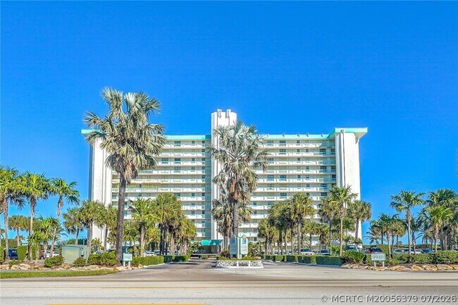 9940 S Ocean Dr Unit 305
