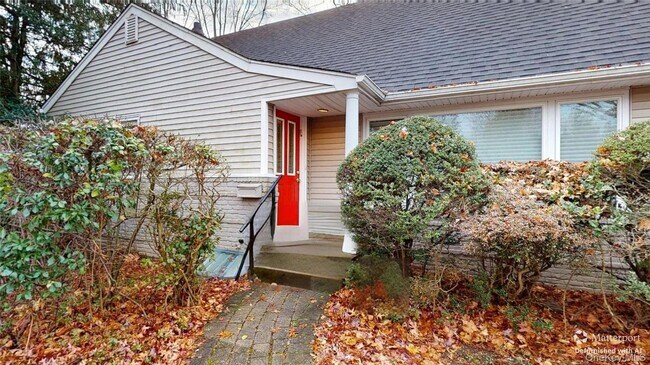 Photo - 11 Rockhill Rd