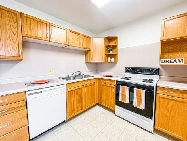 Photo - Fiedler Apartments