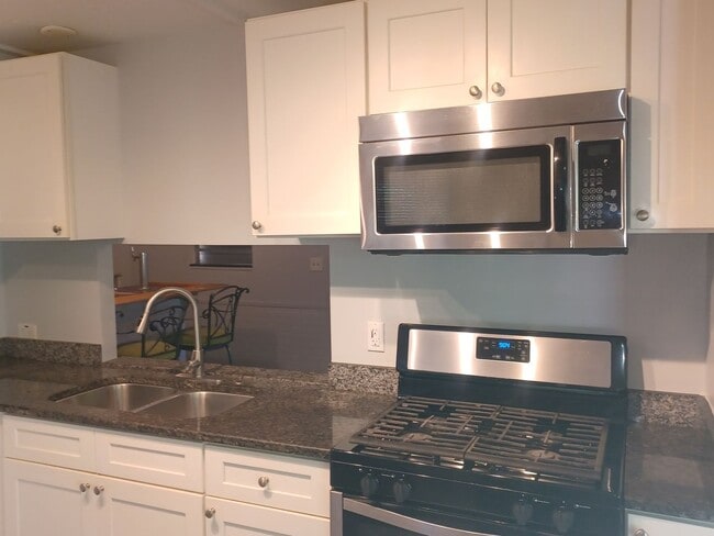 Photo - 5567 Meadowlark Ln