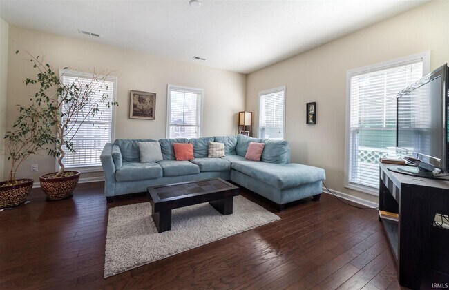 Photo - 1630 S Ira St