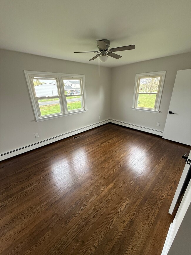 Photo - 17 Maloney Rd