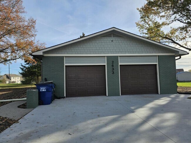 Photo - 2633 Haskell Ave